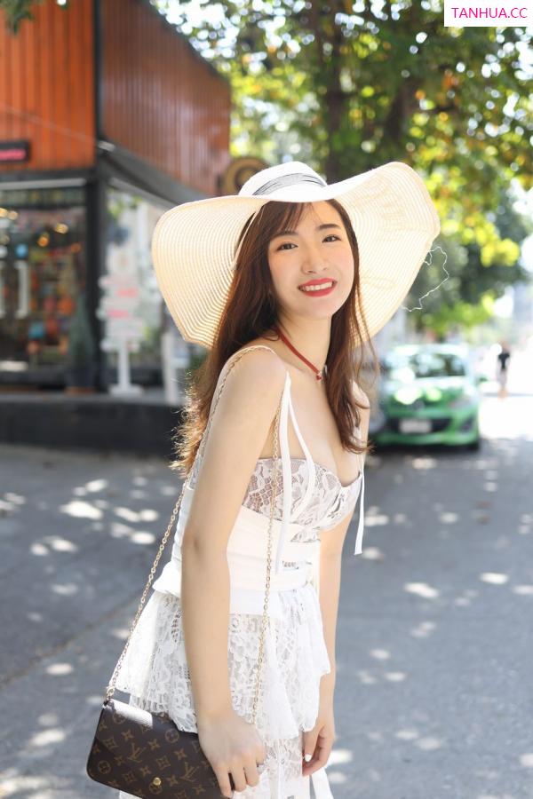 龚天艺 艺儿拿铁 [XIUREN]高清写真图 2019.12.30 艺儿拿铁第36张图片